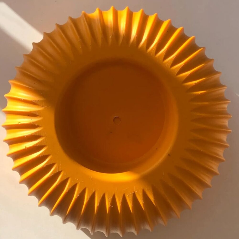 Veuve Cliquot Sunrays Ice Bucket Set with 6 flutes Latest Style Rare Brand New - Picture 4 of 7